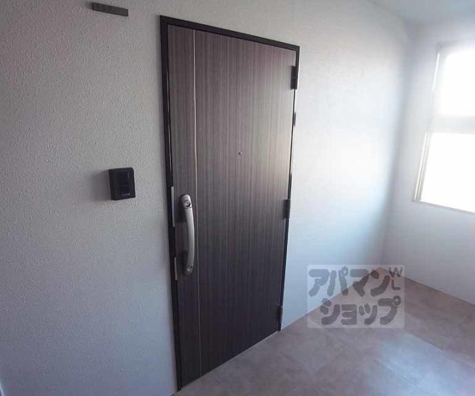 【サクシード伏見西町】間取