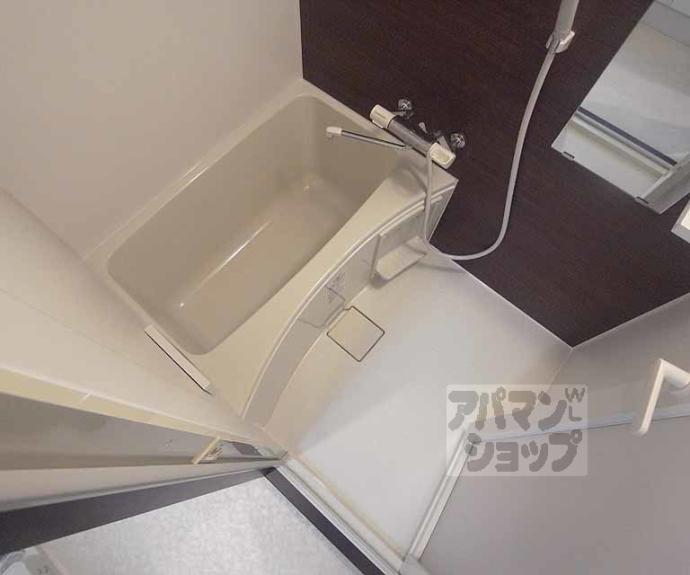 【サクシード伏見西町】間取
