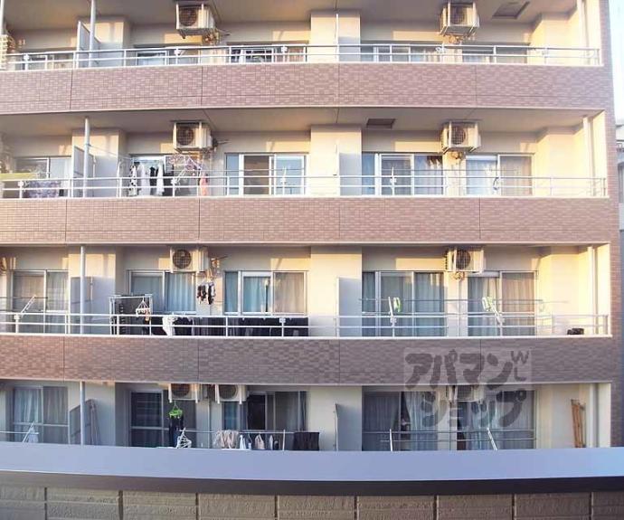 【Ｄａｉｎａ　ｅ－Ｃｏｃｏ】間取