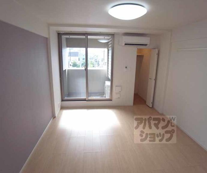 【カルムアビタシオン 宇治伊勢田】間取