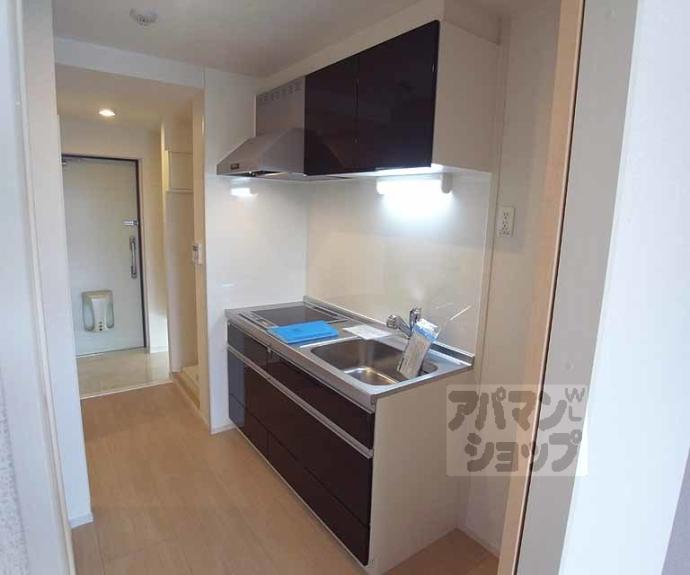 【カルムアビタシオン 宇治伊勢田】間取