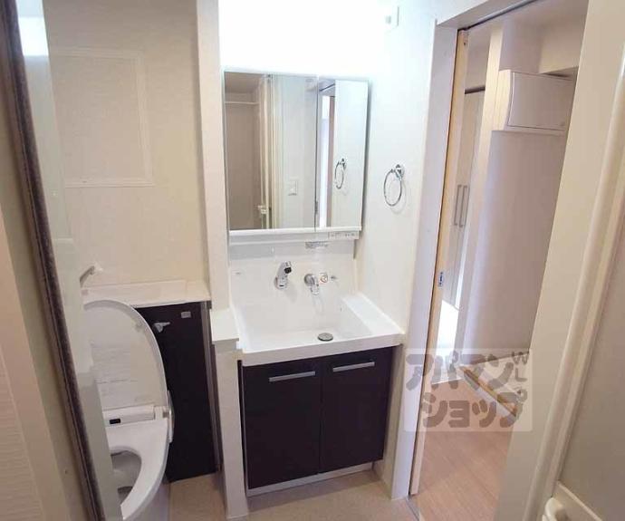 【カルムアビタシオン 宇治伊勢田】間取