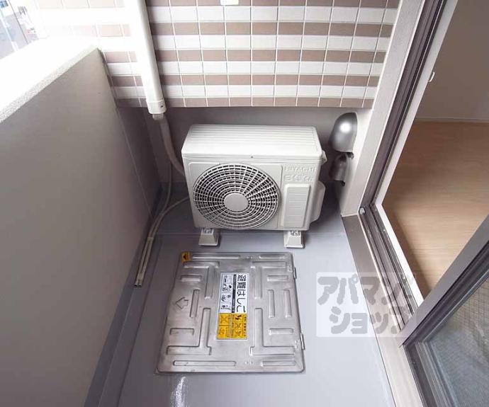 【カルムアビタシオン 宇治伊勢田】間取