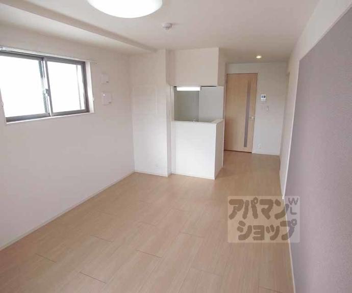 【カルムアビタシオン　宇治伊勢田】間取