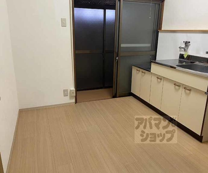 【開田１丁目１７－１３貸家】間取