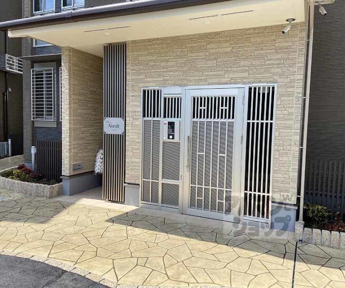 【ディオグラン桂川 サウス】間取