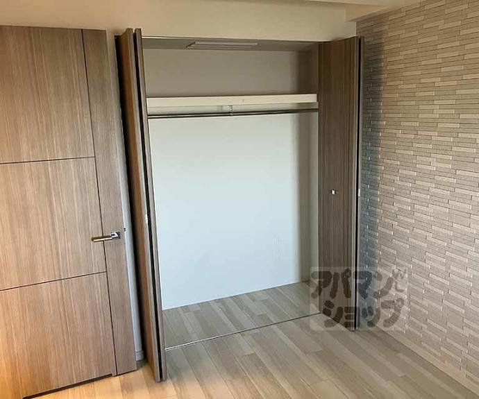 【パデシオン長岡京西山天王山駅前】間取