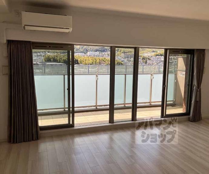 【パデシオン長岡京西山天王山駅前】間取