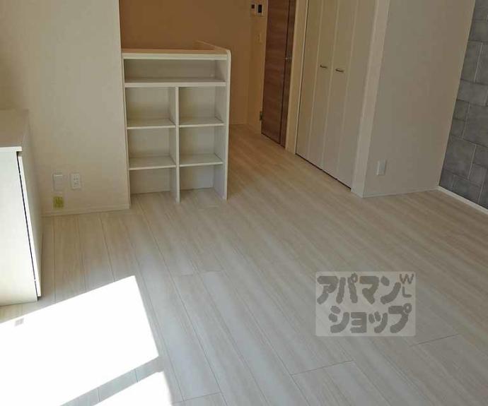 【ベルテンポ東向日】間取