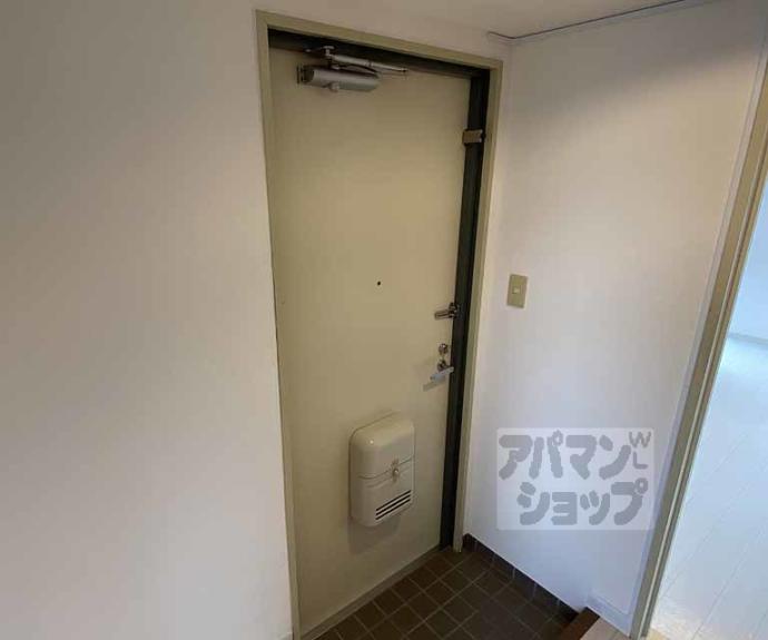 【アパートメント亀岡】間取