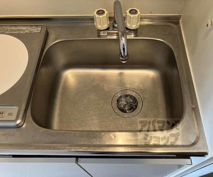 【アパートメント亀岡】間取