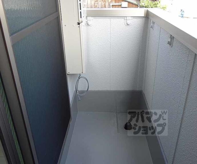 【オーシャンズ西向日】間取