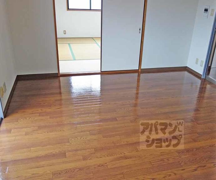 【カーディフ山田】間取