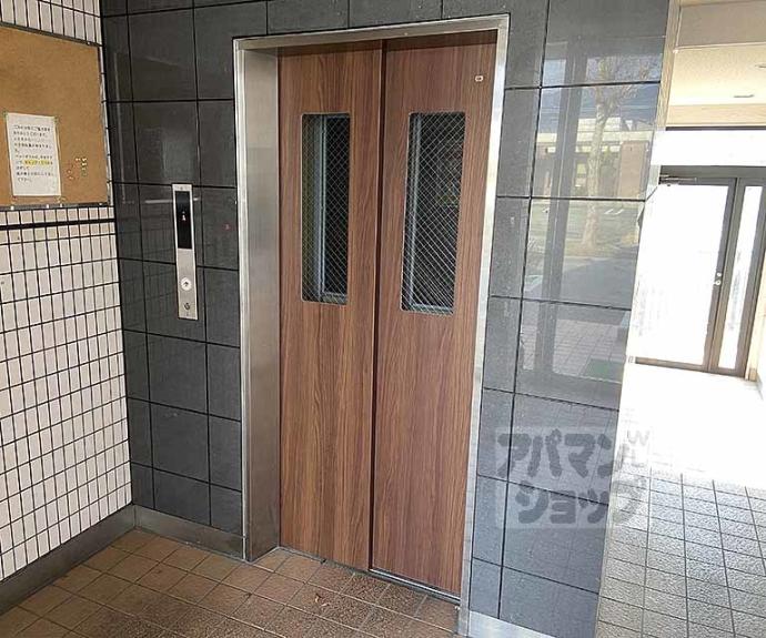 【グラシューズなかにし】