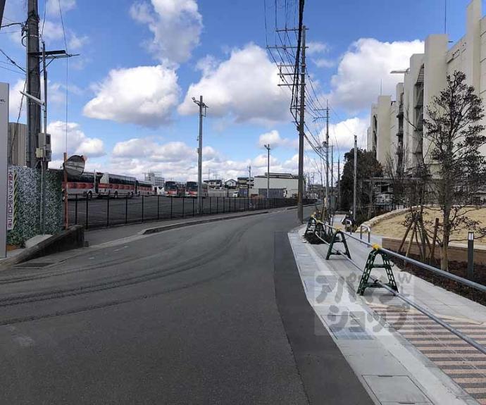 【ローレルスクエア長岡京ザ・マークス】