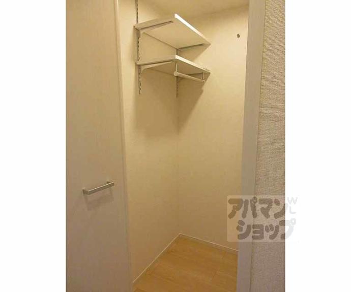 【ペーナ伏見稲荷】間取