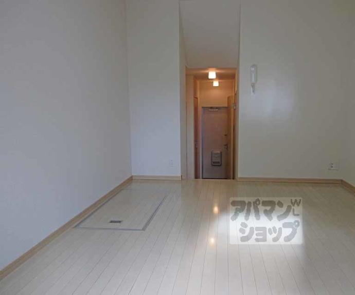 【キャンベルリバーⅡ番館】間取