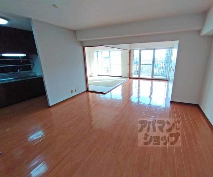 【コトーハイツ伏見稲荷　Ｃ棟】間取