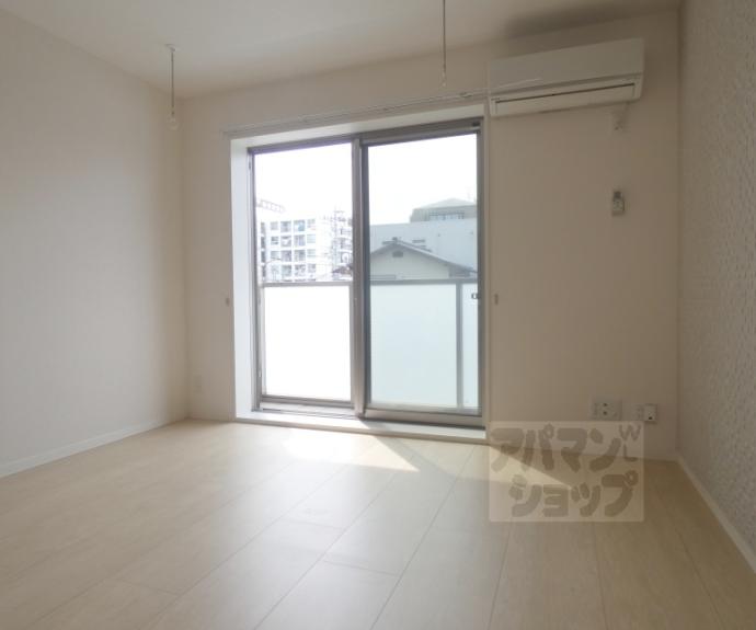 【エクラージュ沙羅】間取