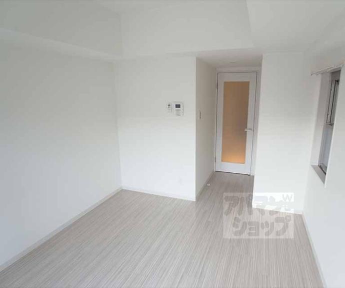 【Ｅフラット北白川】間取