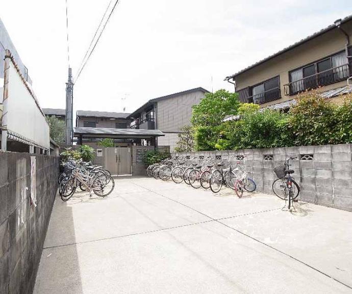 【ボヌール北白川】間取