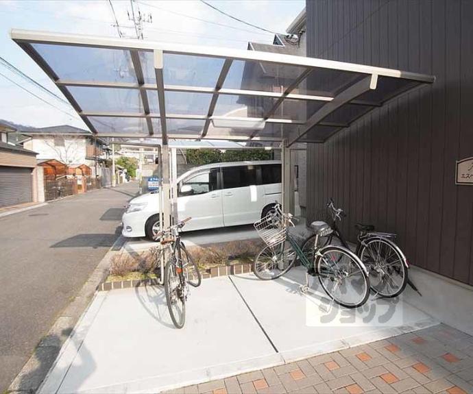 【アムールエスペランサ北白川】間取