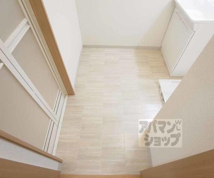 【アムールエスペランサ北白川】間取