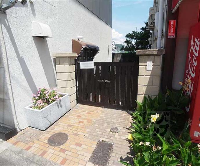 【ヴィラサンモリッツ】間取