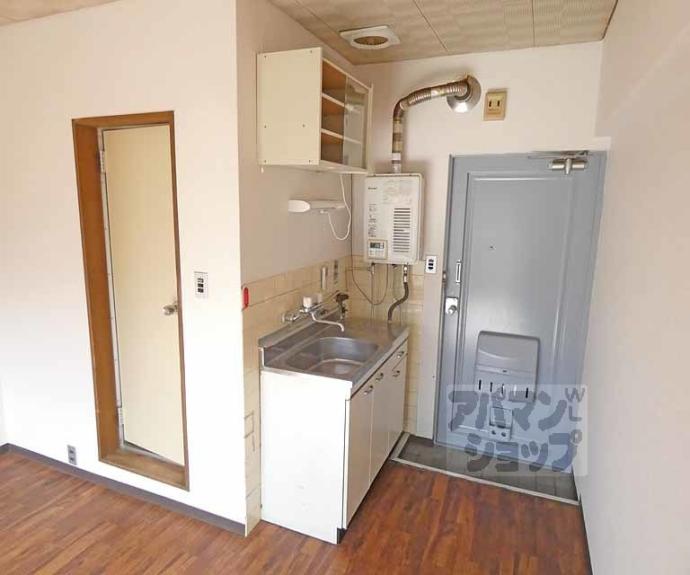 【ヴィラサンモリッツ】間取