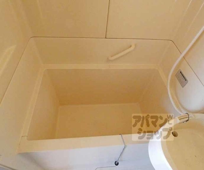 【ヴィラサンモリッツ】間取