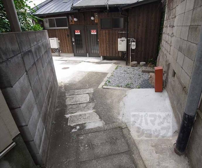 【東山三条今道町貸家】間取