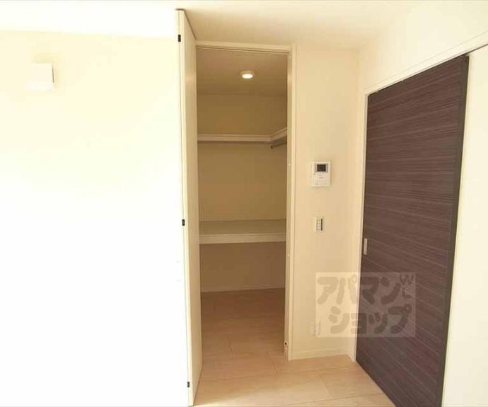 【シャーメゾン京】間取