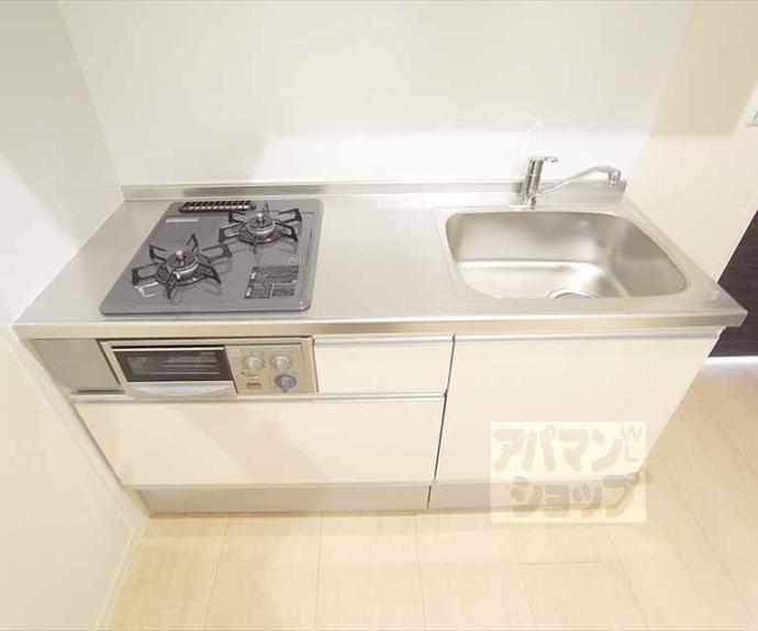 【シャーメゾン京】間取