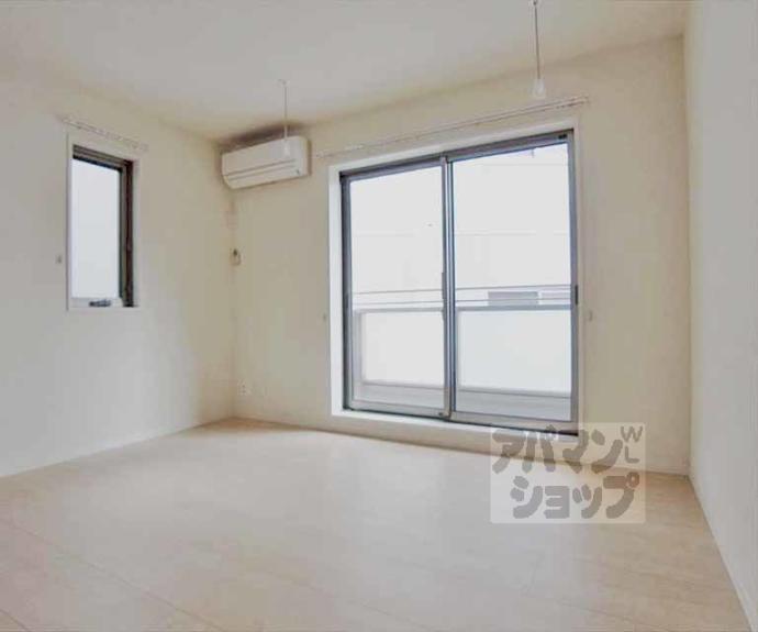 【シャーメゾン京】間取