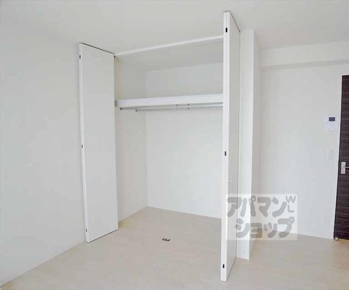 【シャーメゾン京】間取