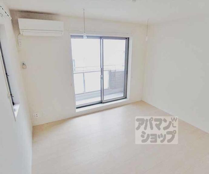 【シャーメゾン京】間取