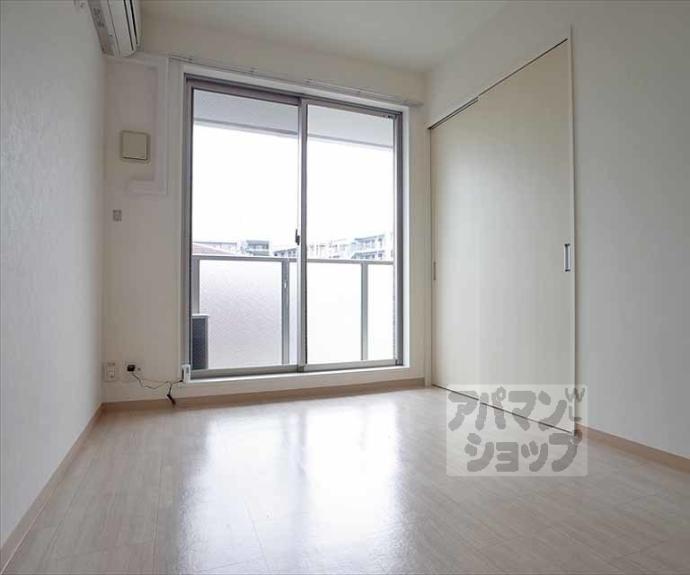 【ヴィラ北白川】間取