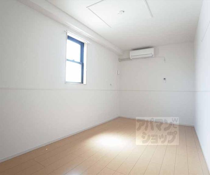 【フルール川端】間取