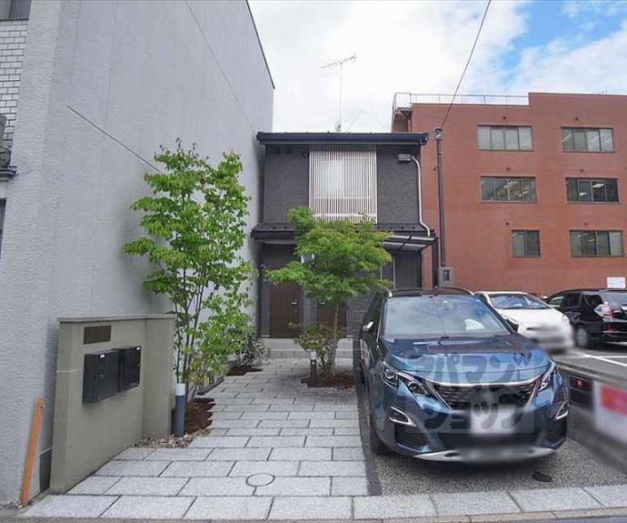 【ＰＩＮＥ　ＭＡＩＳＯＮ】間取