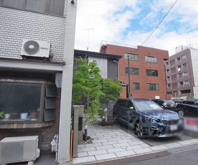 【ＰＩＮＥ　ＭＡＩＳＯＮ】間取