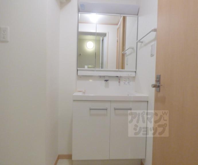 【ＰＩＮＥ　ＭＡＩＳＯＮ】間取