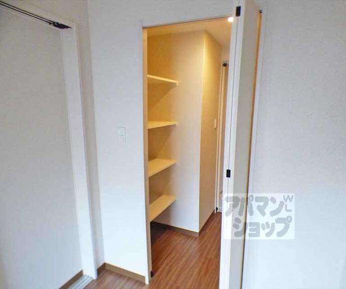 【グランデュア京　東一条】間取