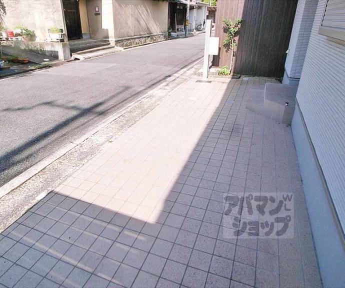 【吉田上大路町貸家】間取