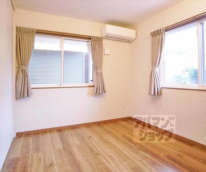 【吉田上大路町貸家】間取