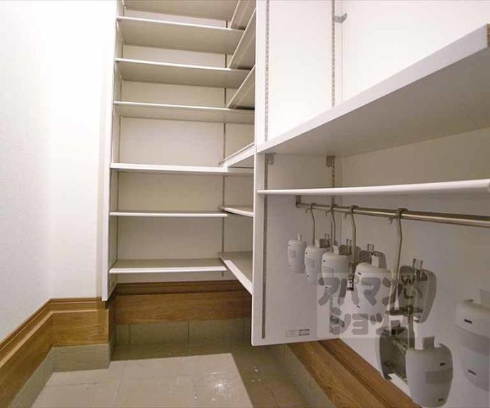 【吉田上大路町貸家】間取