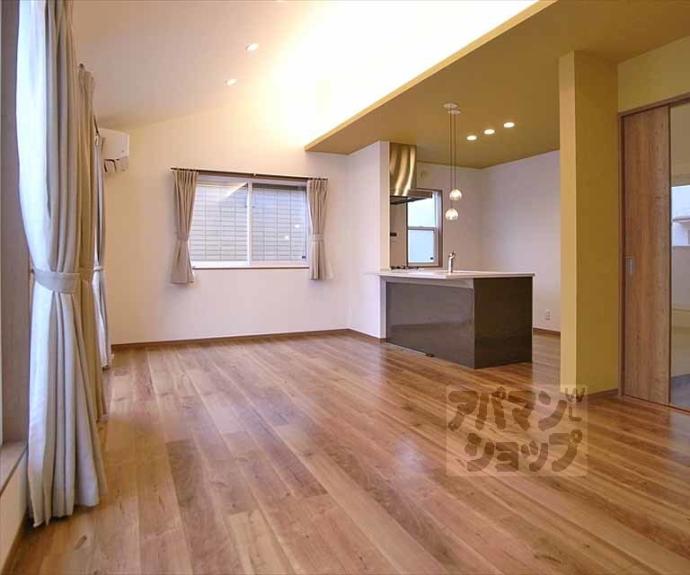 【吉田上大路町貸家】間取