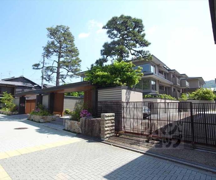【グランドメゾン京都岡崎】間取