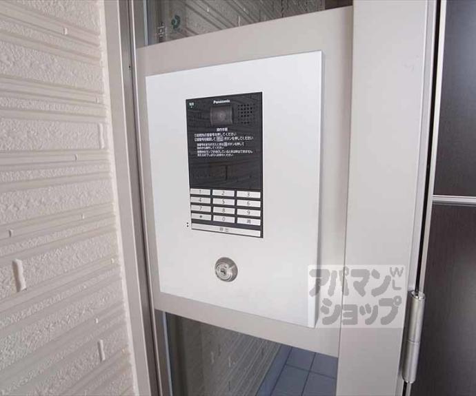 【Ｌａ　ｊｏｌｌａ】間取