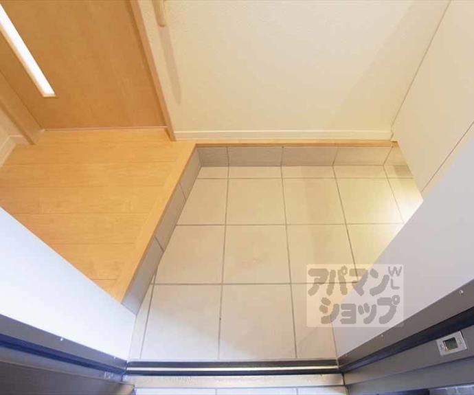 【Ｌａ　ｊｏｌｌａ】間取