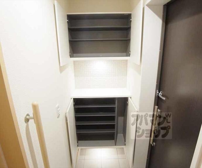 【Ｌａ　ｊｏｌｌａ】間取